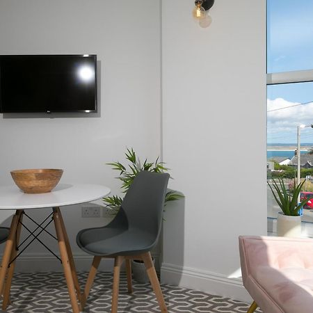 Seabreeze 3 - Seaview & Parking St. Ives Exterior foto