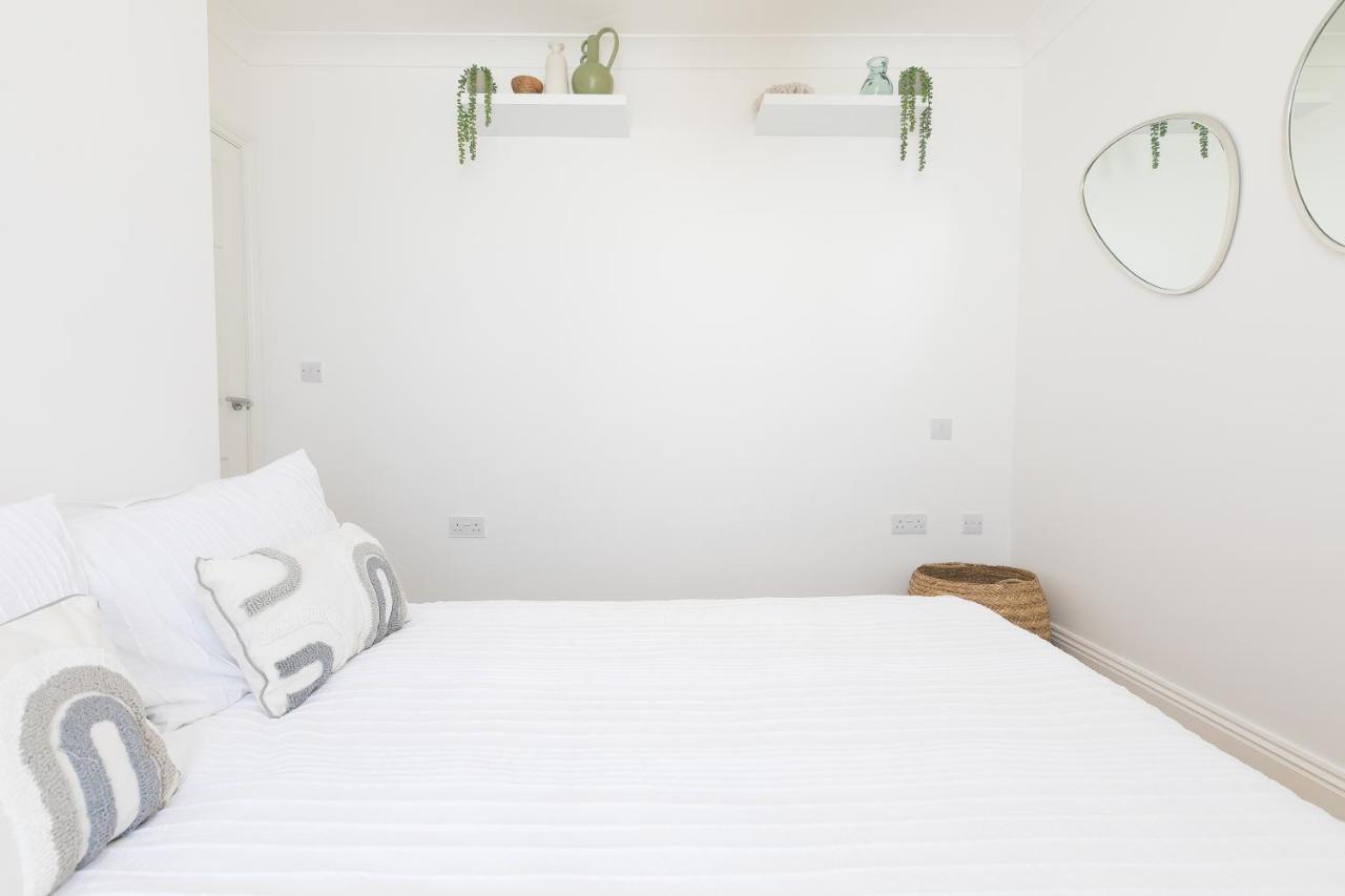 Seabreeze 3 - Seaview & Parking St. Ives Exterior foto